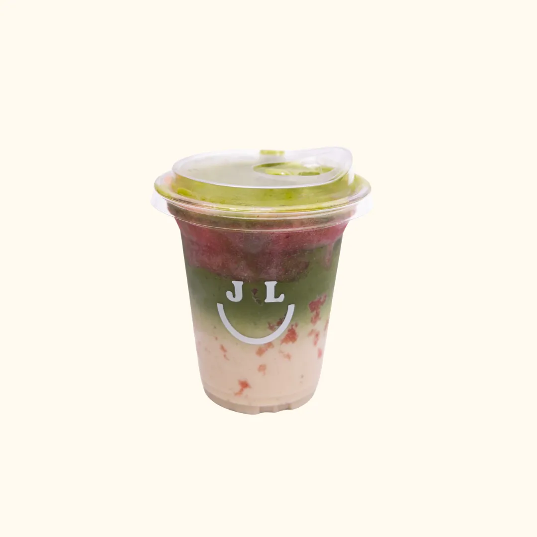  Strawberry Matcha 